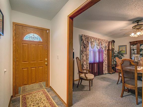 4th image of 432 Malden Dr
