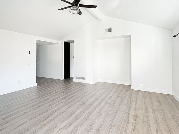 5th image of 5759 Grand Ave