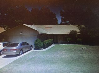 2520 Freedom Ln, Denton, TX 76209