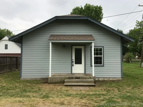 822 S Vann St, Pryor, OK 74361