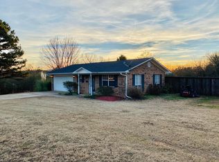 85 Bennett Cir, Russellville, AR 72802