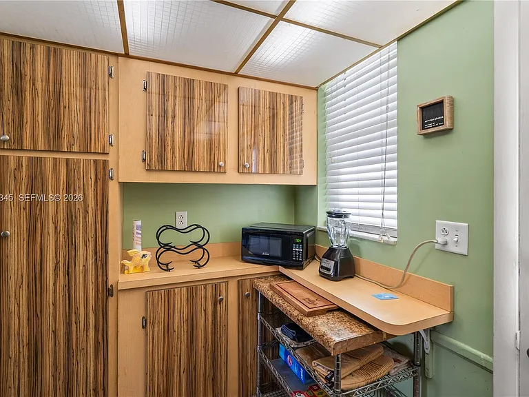 2861 Leonard Dr #F208 — Photo 5