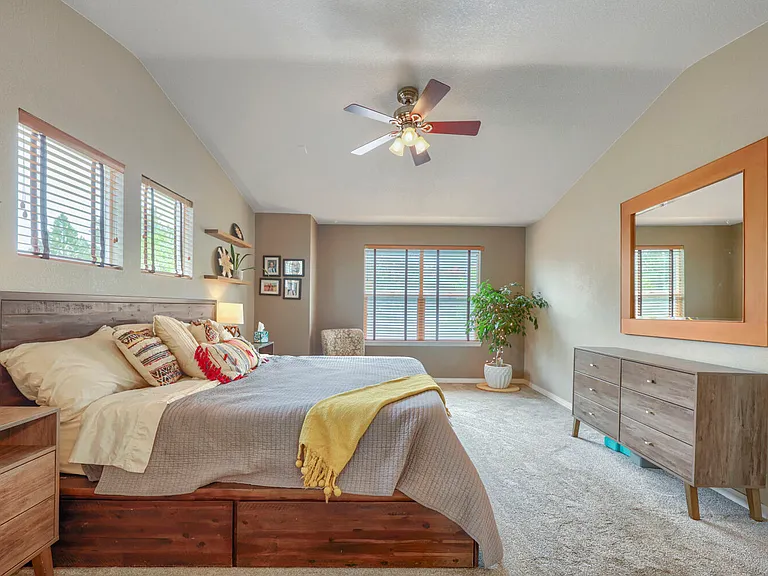 3808 Sunchase Dr — Photo 29