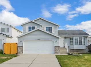 5564 W Lopalena Cir, West Jordan, UT 84081