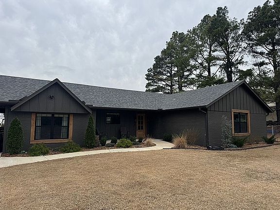 3rd image of 20354 E 610th Rd