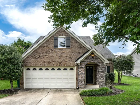 2005 McCrory Pl, Spring Hill, TN 37174