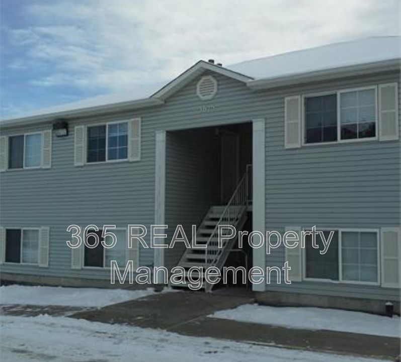 1st image of 3625 Centennial Cir APT 1