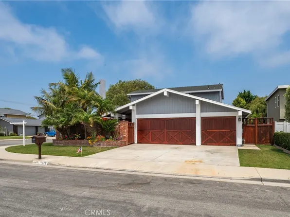 17902 Fernpoint Cir, Huntington Beach, CA 92647