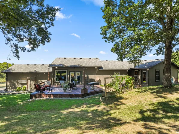 260 Arnold Rd, Shelbyville, TN 37160