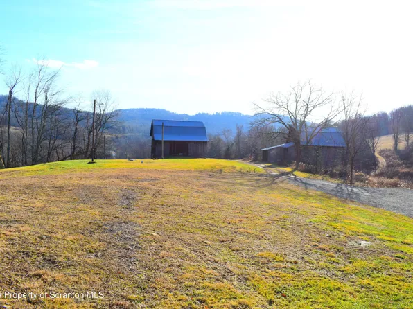 343 Cobb Hill Rd, Montrose, PA 18801