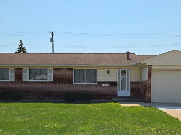 34073 McBride St, Romulus, MI 48174