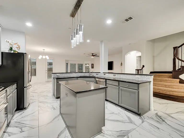 305 Blythe Bridge Dr — Photo 14