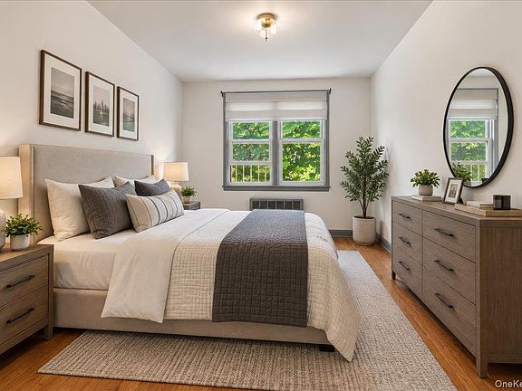 5th image of 150 Ravine Avenue #3B