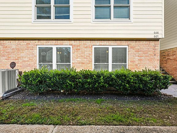 4th image of 14515 Wunderlich Dr Unit 607