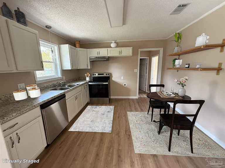 7845 Le Jeune Dr — Photo 14