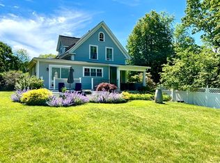 4 Hickory St, Gloucester, MA 01930