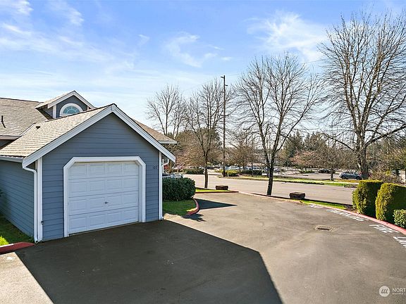 3rd image of 10415 SE 250th Place #A107