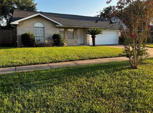 4003 Brownstone Ln, Houston, TX 77053