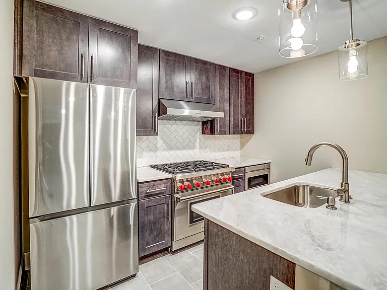 425 N Arthur Ashe Blvd #B — Photo 1