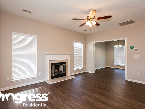 2nd image of 8627 Warwick Crest Ln