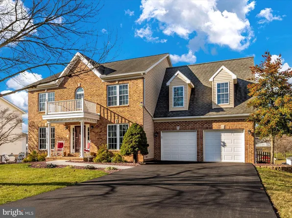10718 Connor Dr, Williamsport, MD 21795