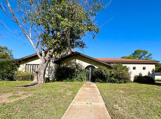 2804 Canyon Dr, Grapevine, TX 76051