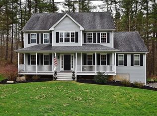 2 Champeaux Rd, Sturbridge, MA 01518