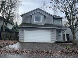 1006 NE Mariners Loop, Portland, OR 97211