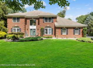 5 Princess Ct, Perrineville, NJ