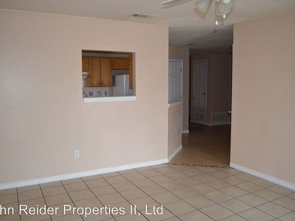 5th image of 318 N 10th St