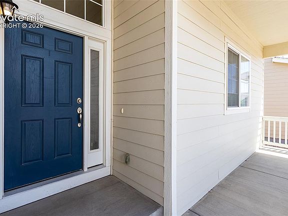 3rd image of 7489 Alpine Daisy Dr