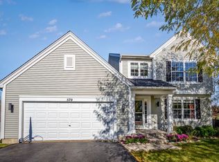 570 N Haverhill Ln, South Elgin, IL 60177