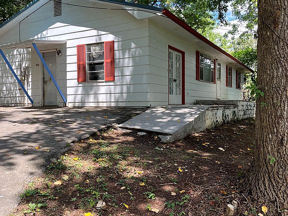 2nd image of 1012 N Gay St