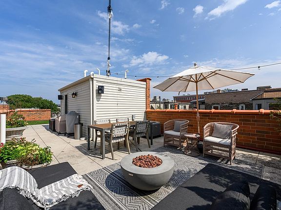 2nd image of 2019 N Racine Ave #3