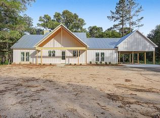 575 White Pond Rd, Leesburg, GA 31763