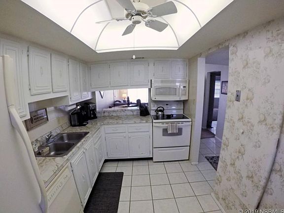 5th image of 325 N Causeway APT D303