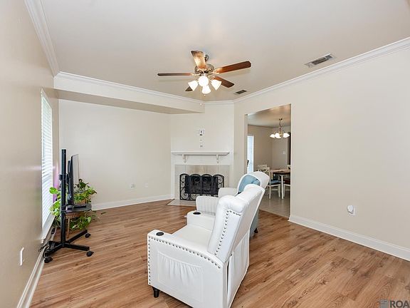 5th image of 22625 Aidan Rd