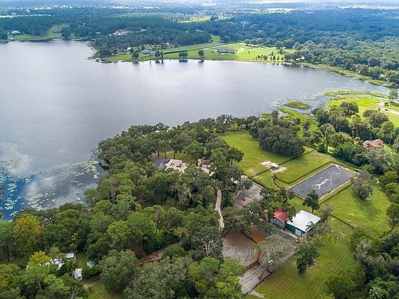 5th image of 35831 Peacock Cove Dr