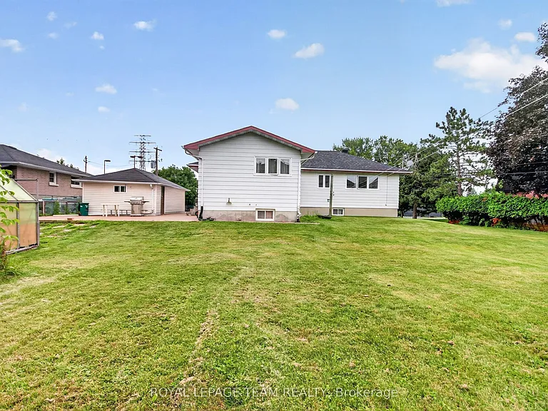 53 Fieldrow St — Photo 30
