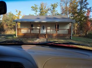 1043 Dripping Srings Rd, Monterey, TN 38574