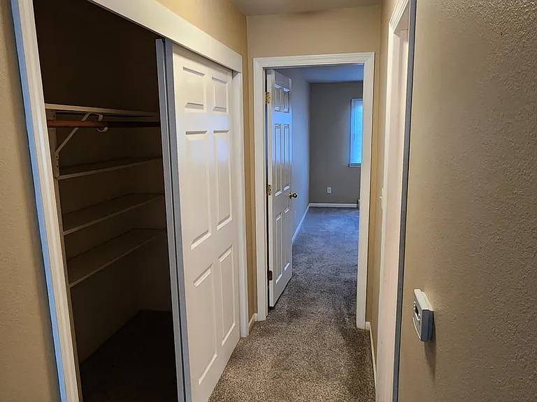 427 S Walnut Ave #3 — Photo 7