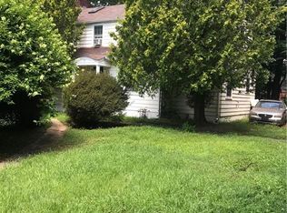 67 W Eckerson Rd, Spring Valley, NY 10977