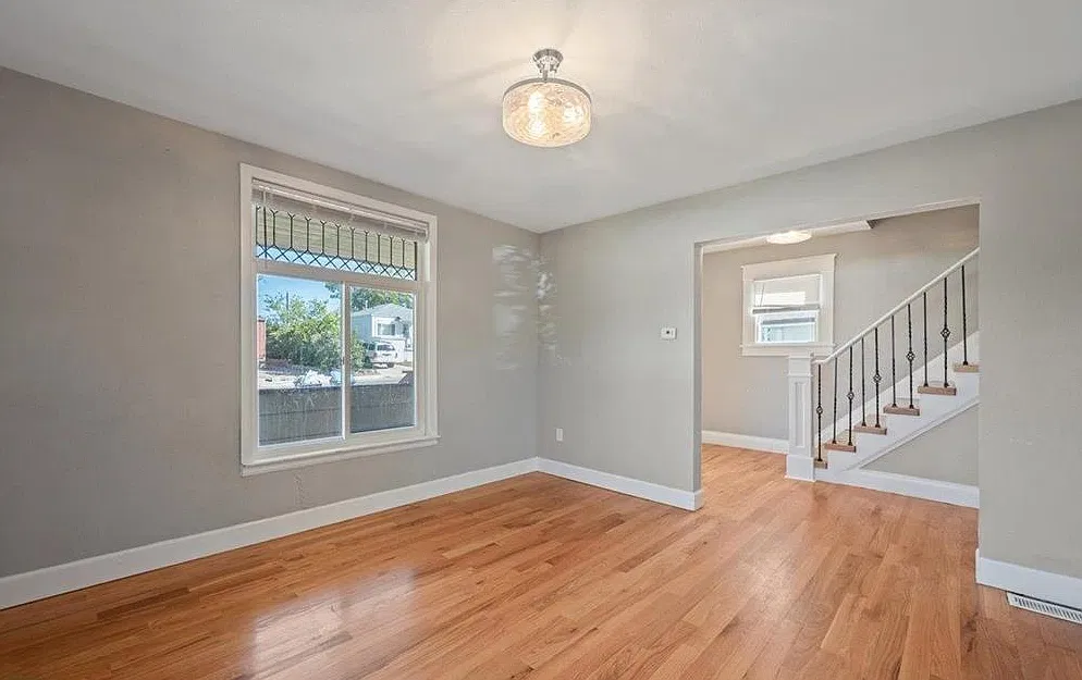 2215 East 17th Street - A — Photo 4