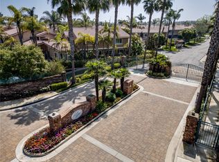 7892 Waterfall Cir, Huntington Beach, CA 92648