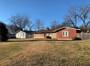 2529 W Monroe St, Springfield, MO 65802