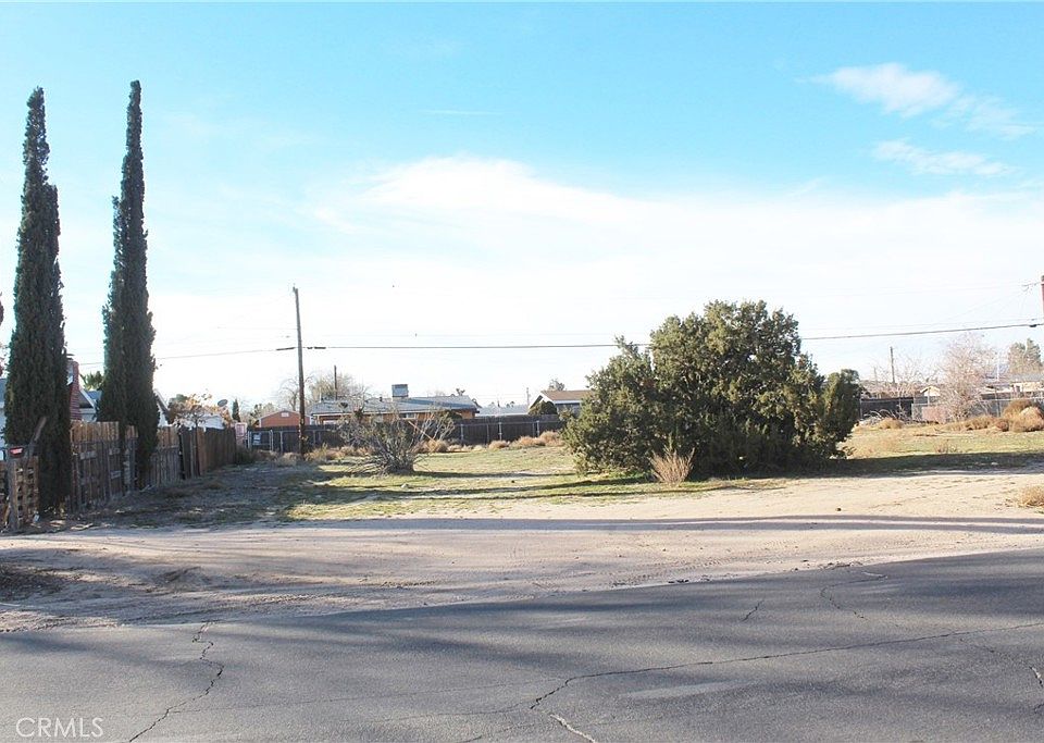 1st image of 1 Live Oak St #20
