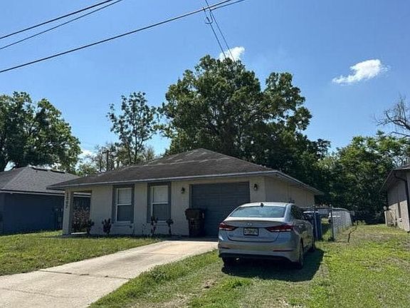 3rd image of 1207 NE 6th St