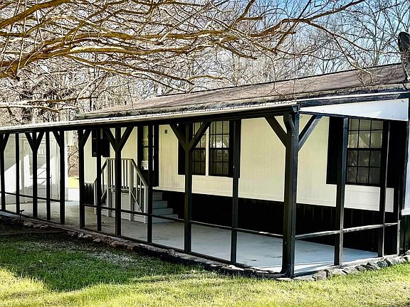 4th image of 254 Shiloh Rd