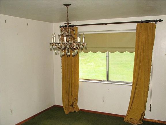 4th image of 1241 Craig Dr