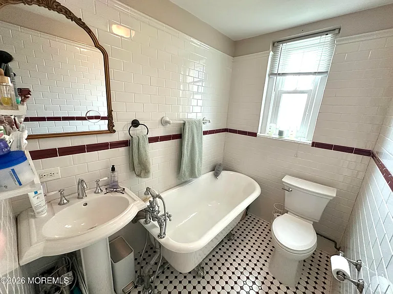 500 Deal Lake Dr #2D — Photo 6